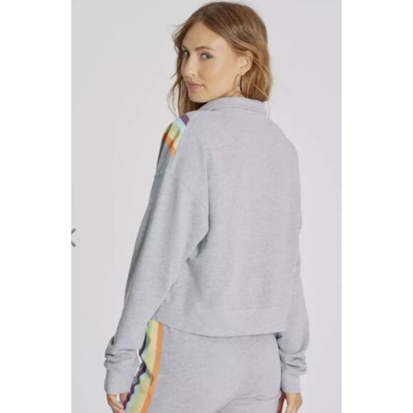 Wildfox Rainbow Pride Gray Half Zip Retro Fit Banded Cuff Cozy Pullover Sweat S - Picture 7 of 8